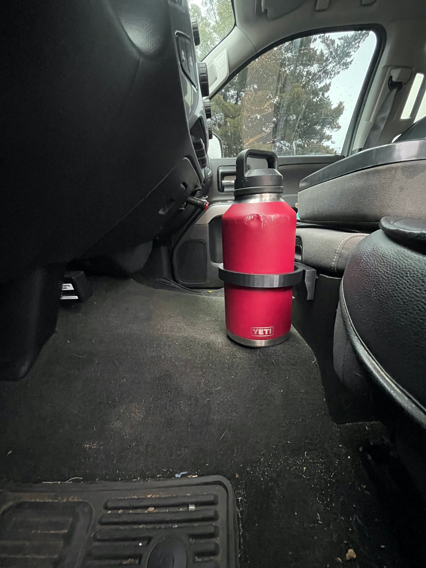 Bottle Amigo - Bottle Holder for Chevy Silverado and GMC Sierra