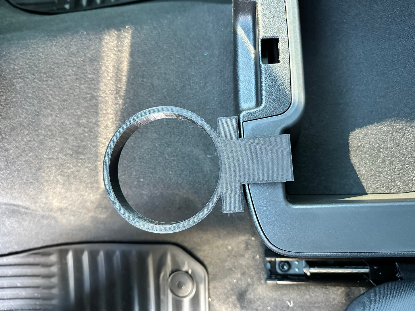 Bottle Amigo - Bottle Holder for Chevy Silverado and GMC Sierra