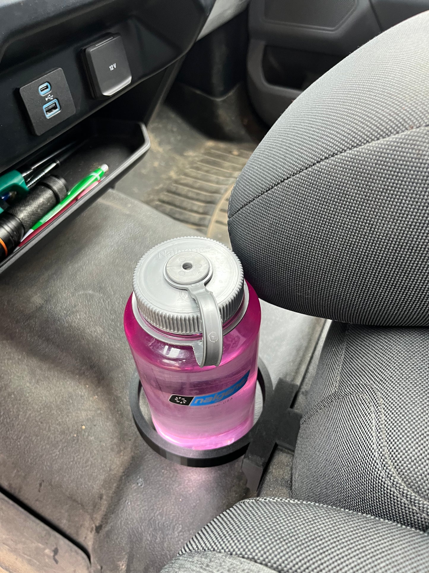 Bottle Amigo - Bottle Holder for Ford F-150